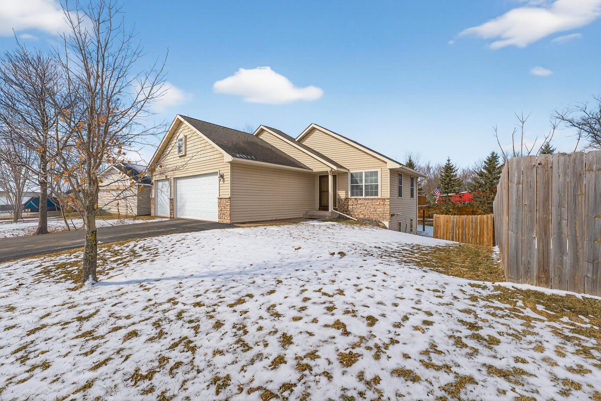 615 Highview Loop Southeast Pine City, MN 55063 - Photo 2 of 32