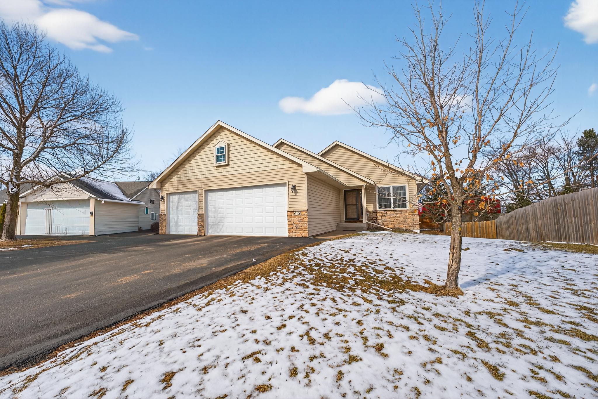 615 Highview Loop Southeast Pine City, MN 55063 - Photo 3 of 32