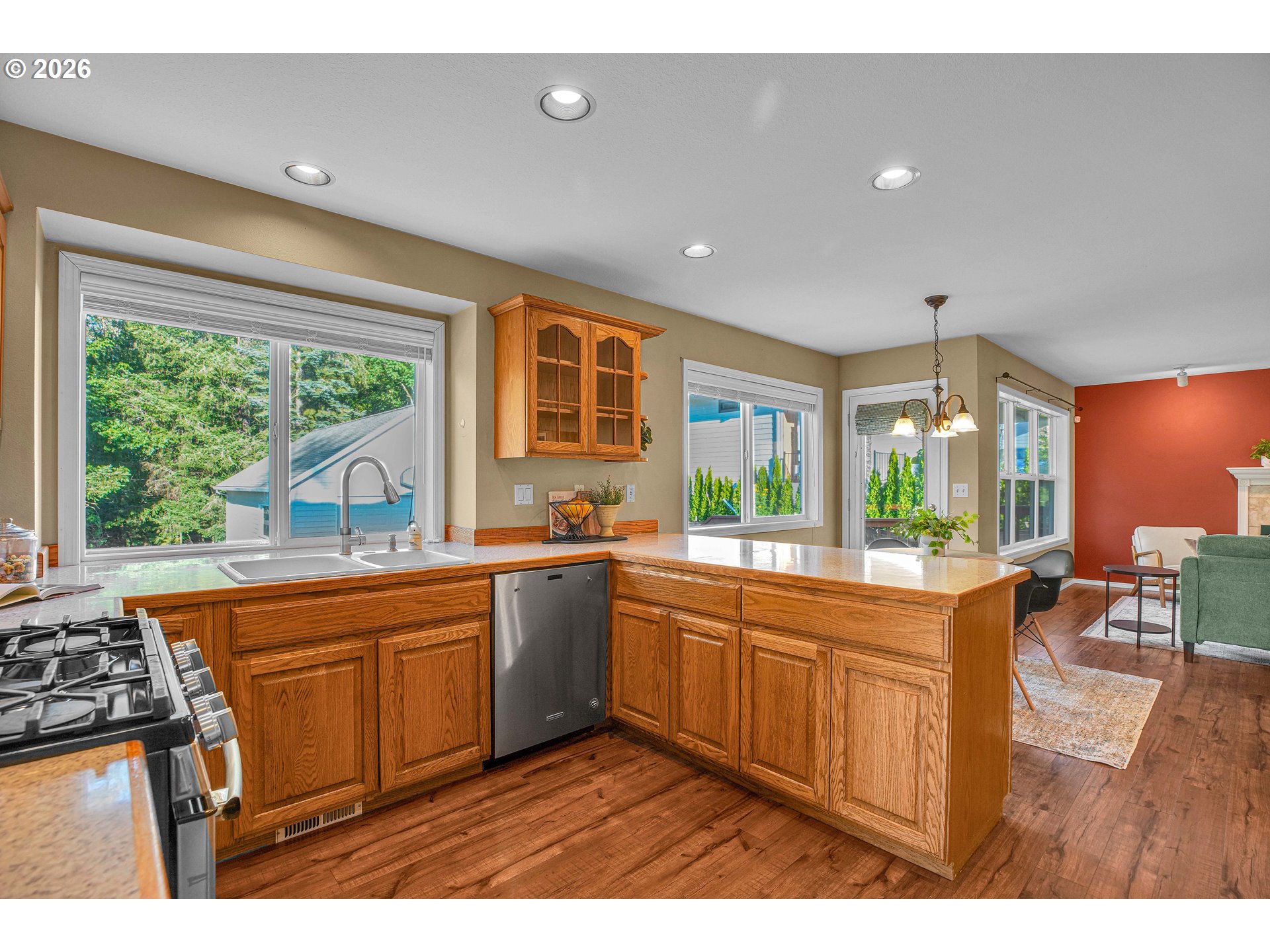 3800 Southwest Rodlun Road Gresham, OR 97080 - Photo 13 of 48 Kitchen/Nook
