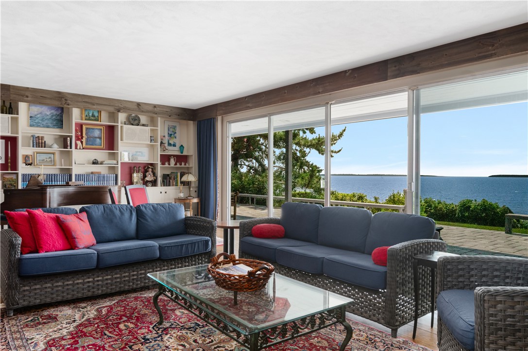 4 Mulberry Road Bristol, RI 02809 - Photo 15 of 46