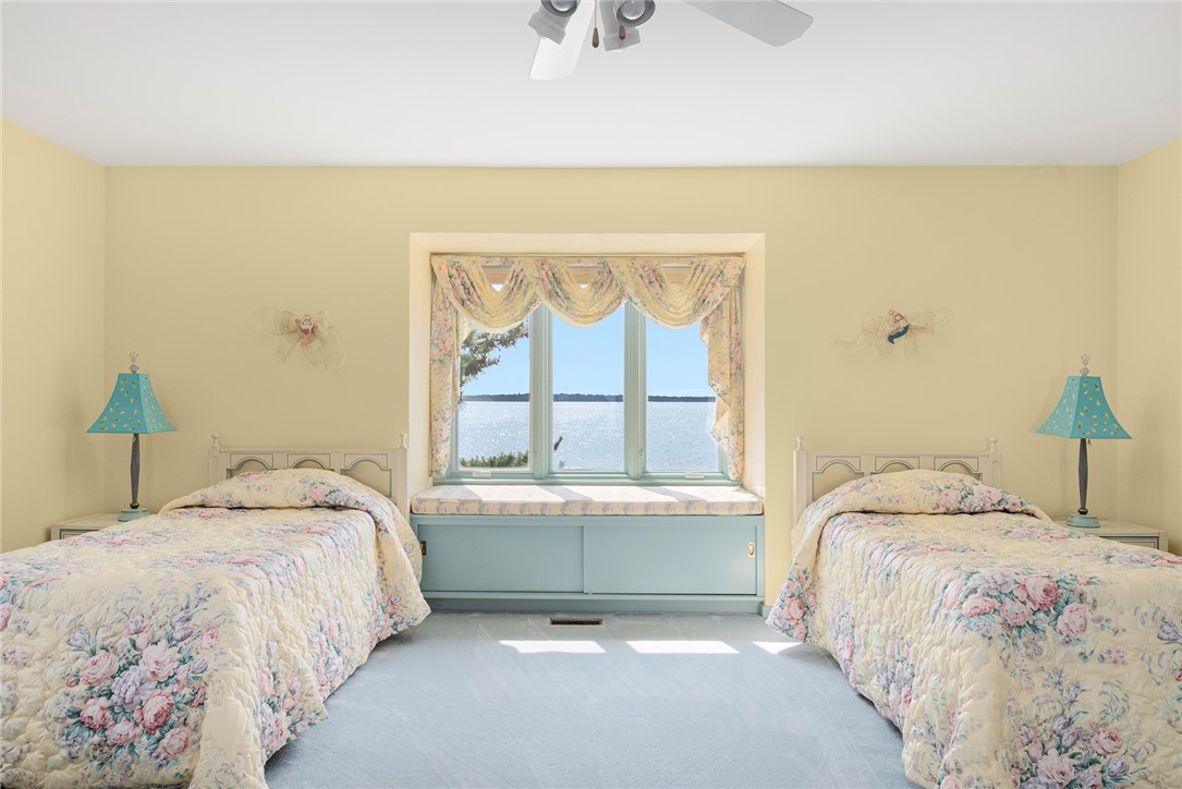 4 Mulberry Road Bristol, RI 02809 - Photo 33 of 46