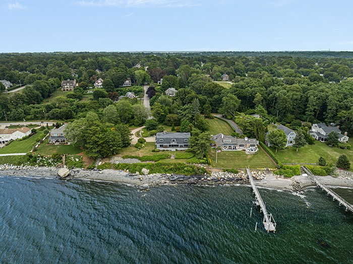 4 Mulberry Road Bristol, RI 02809 - Photo 43 of 46