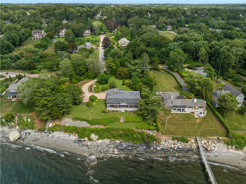 4 Mulberry Road Bristol, RI 02809 - Photo 7 of 46