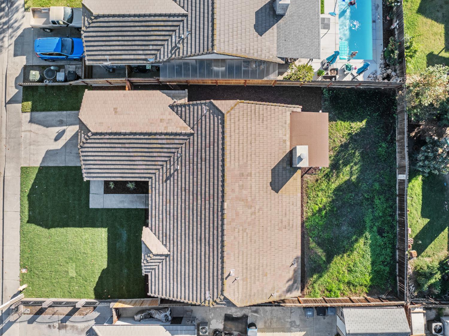 1509 Boothe Road Ceres, CA 95307 - Photo 28 of 28 a front view of a house with a garden