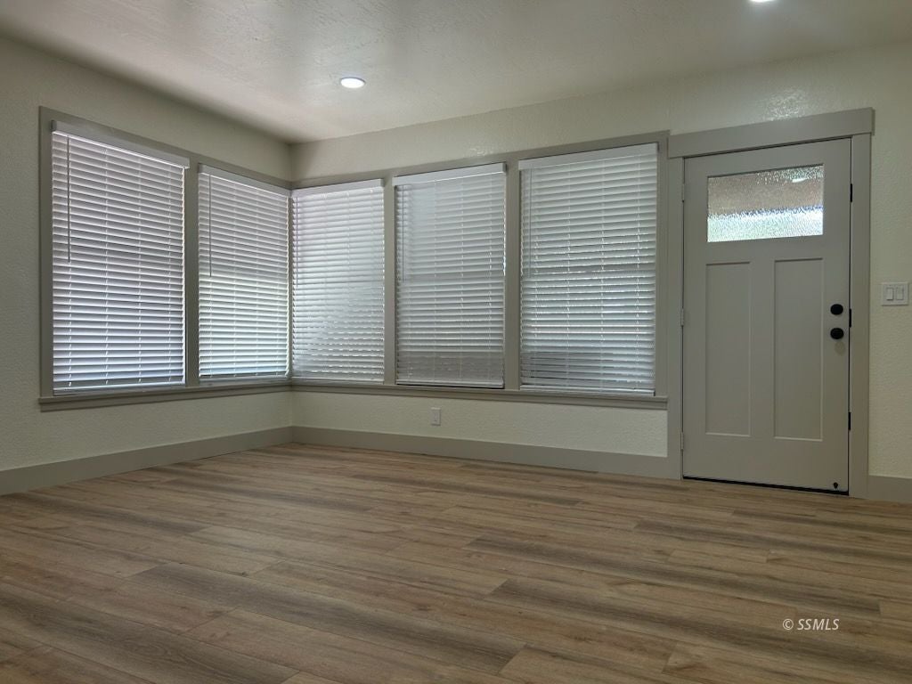 112 South Valley Street Ridgecrest, CA 93555 - Photo 3 of 14 Gallery Image 3