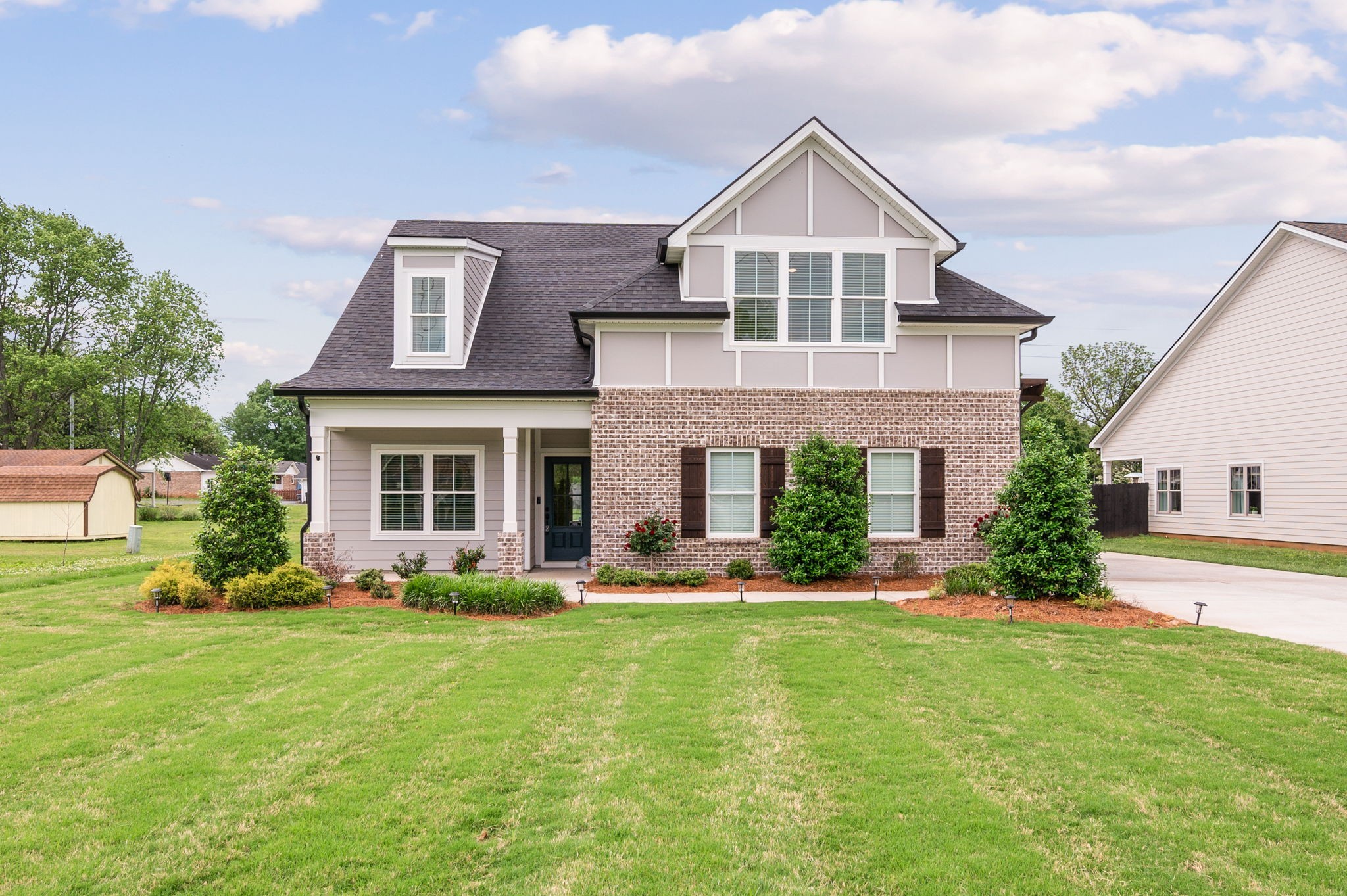 2207 Sulphur Springs Road Murfreesboro, TN 37129 - Photo 2 of 33 Gallery Image 2