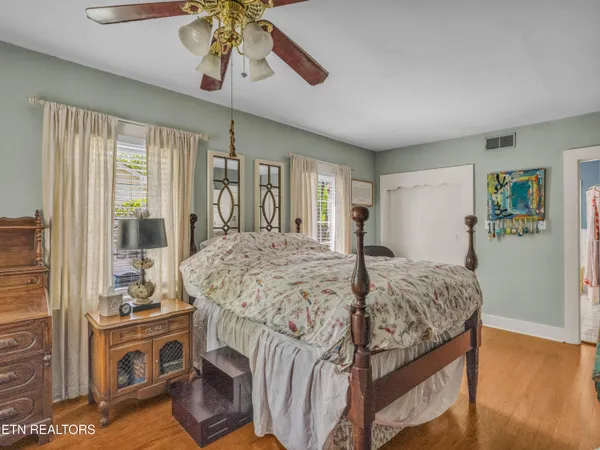 $350,000 | 513 East 1st N Street, Morristown, TN 37814