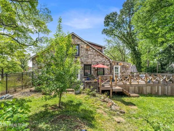 $350,000 | 513 East 1st N Street, Morristown, TN 37814
