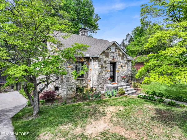 $350,000 | 513 East 1st N Street, Morristown, TN 37814