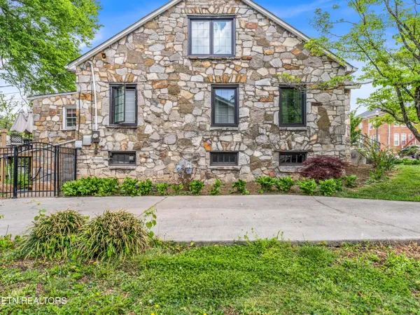 $350,000 | 513 East 1st N Street, Morristown, TN 37814