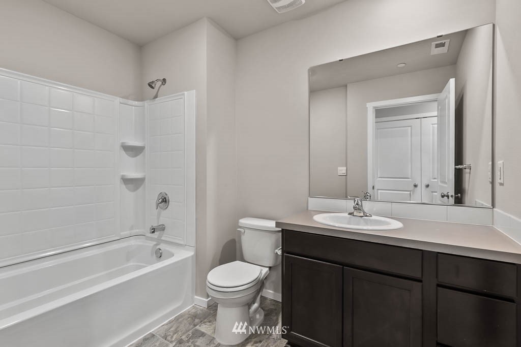 5701 Waverly Road Southwest, Unit 6 Port Orchard, WA 98367 - Photo 14 of 16 Gallery Image 14