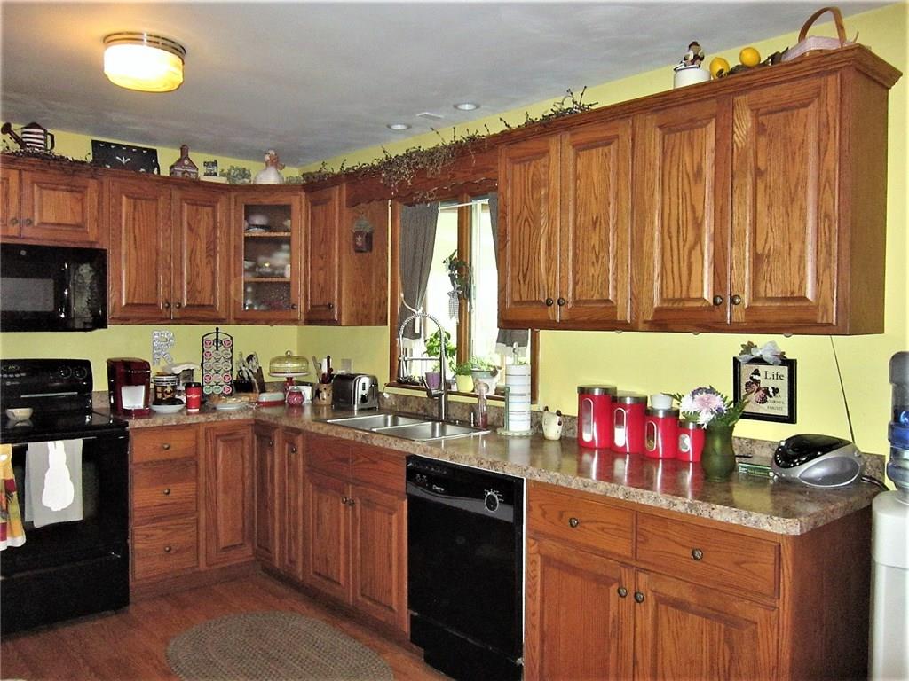 4440 Old Mercer Road Volant, PA 16156 - Photo 3 of 16