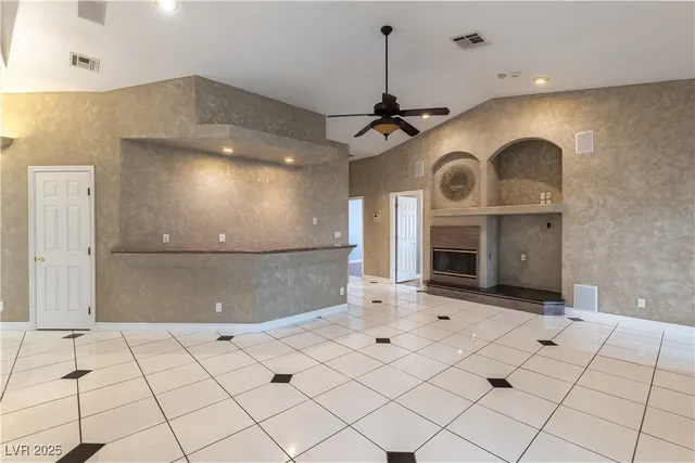 $5,000 | 4545 West Agate Avenue, Las Vegas, NV 89139