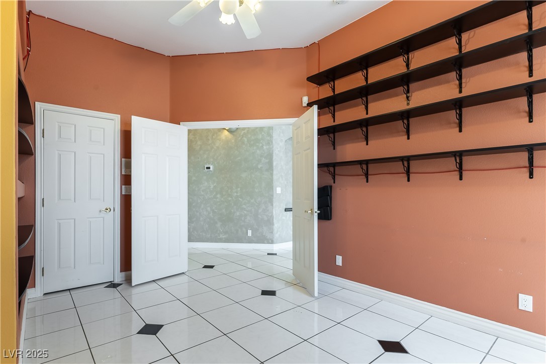 4545 West Agate Avenue Las Vegas, NV 89139 - Photo 20 of 48