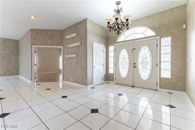 $5,000 | 4545 West Agate Avenue, Las Vegas, NV 89139