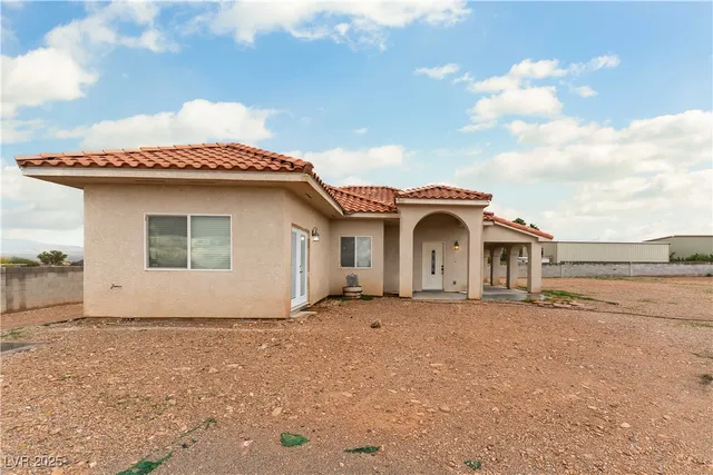 $5,000 | 4545 West Agate Avenue, Las Vegas, NV 89139