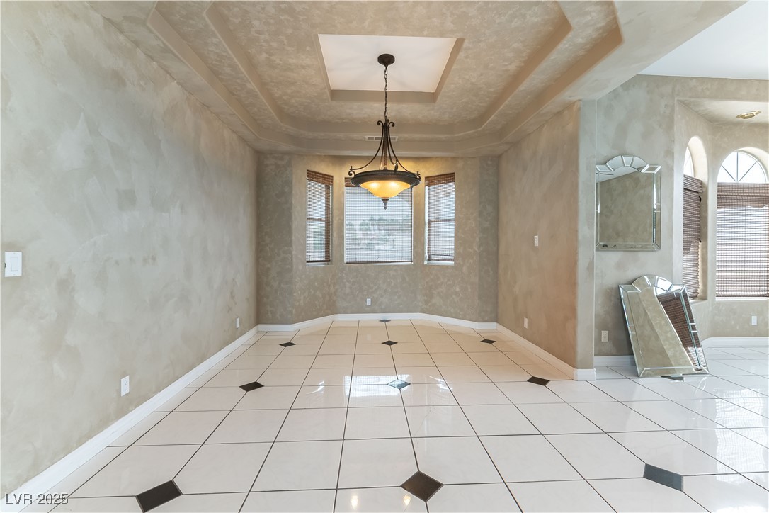 4545 West Agate Avenue Las Vegas, NV 89139 - Photo 8 of 48