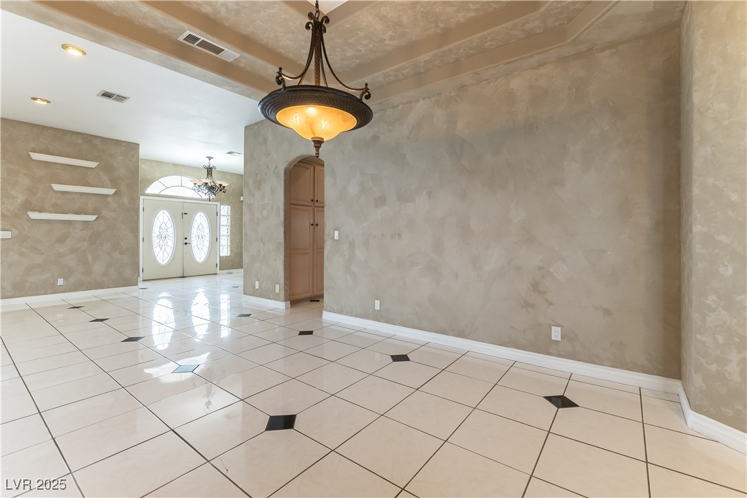 4545 West Agate Avenue Las Vegas, NV 89139 - Photo 9 of 48