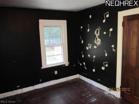 4003 Rosemond Road Cleveland Heights, OH 44121 - Photo 10 of 19