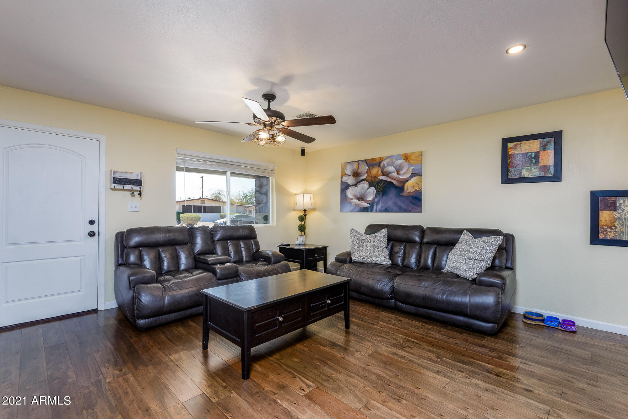 1312 West Elna Rae Street Tempe, AZ 85281 - Photo 4 of 31 ElnaRae-Living Room 2