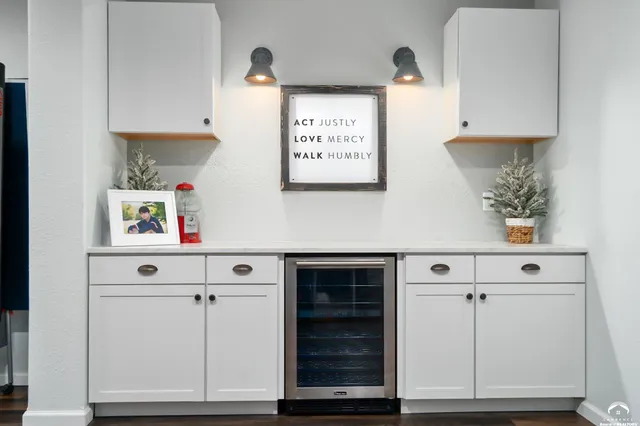 $369,000 | 505 North Carolina Street, Highland, KS 66035