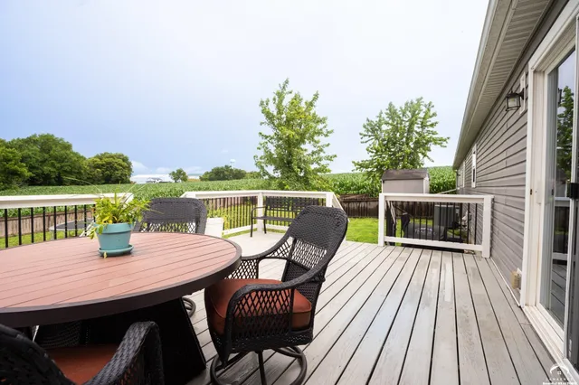 $369,000 | 505 North Carolina Street, Highland, KS 66035