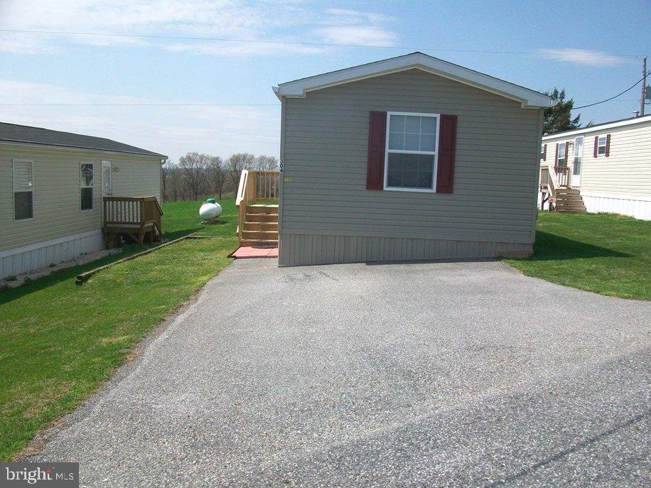 304 Pfautz Hill Road Stevens, PA 17578 - Photo 2 of 34 Gallery Image 2