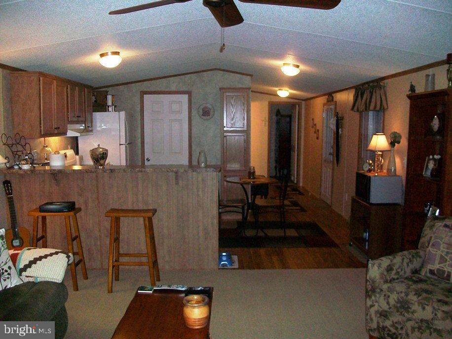304 Pfautz Hill Road Stevens, PA 17578 - Photo 9 of 34 Gallery Image 9