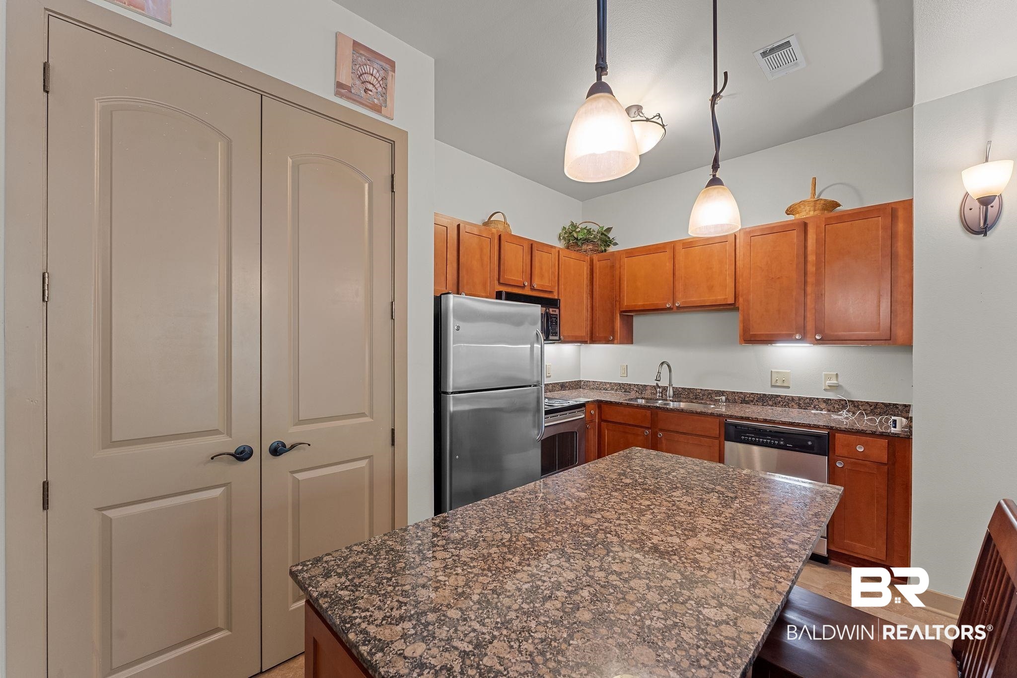 1430 Regency Road, Unit D103 Gulf Shores, AL 36542 - Photo 6 of 36