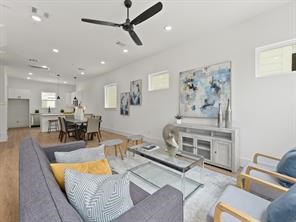 4808 Cochran Street Houston, TX 77009 - Photo 3 of 17 Spacious,open Living area