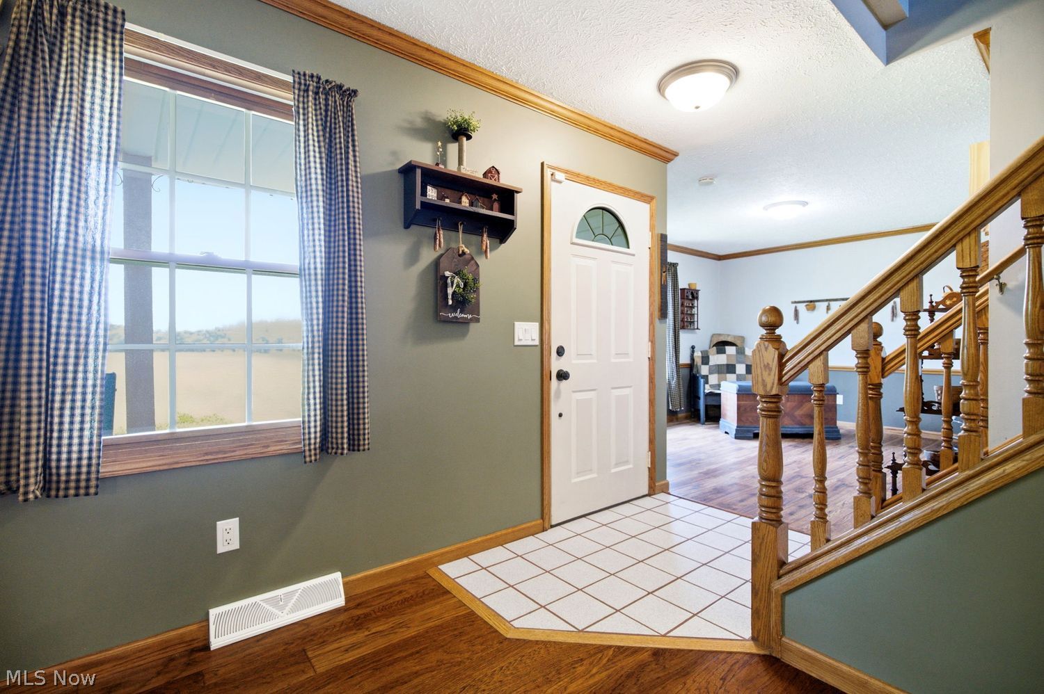 17095 Mennell Road Grafton, OH 44044 - Photo 5 of 39