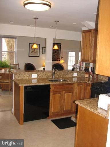 3207 Cofer Road Falls Church, VA 22042 - Photo 12 of 22 Kitchen/Dining Room