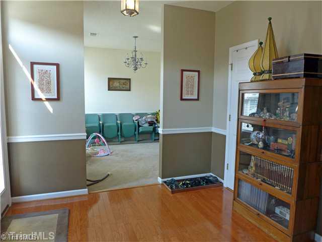 4716 Ridgefall Road Greensboro, NC 27410 - Photo 3 of 16 Entry.