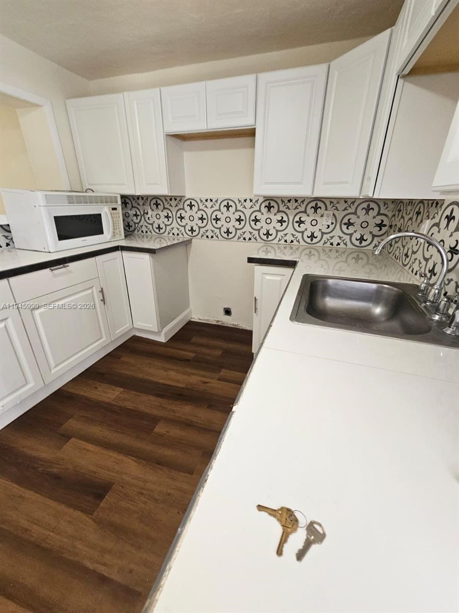 1717 Northwest 69th Street Miami, FL 33147 - Photo 7 of 18