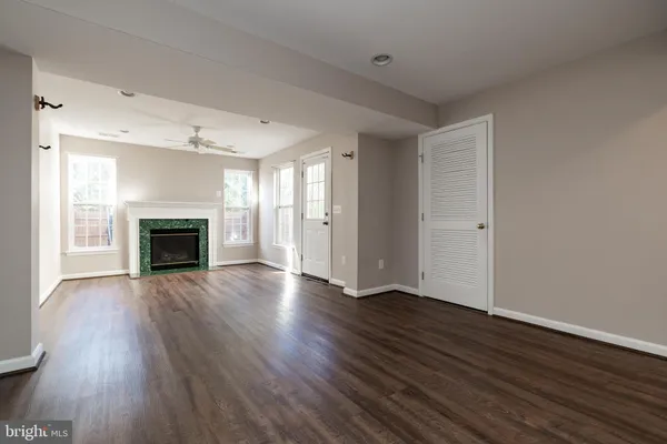 $374,999 | 113 Pittman Court, Stephens City, VA 22655