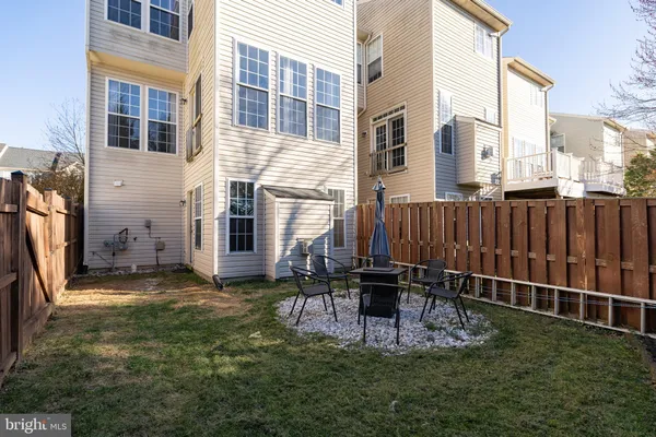 $374,999 | 113 Pittman Court, Stephens City, VA 22655