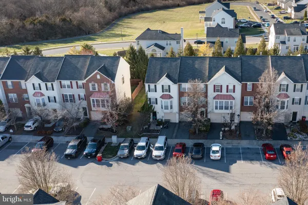 $374,999 | 113 Pittman Court, Stephens City, VA 22655