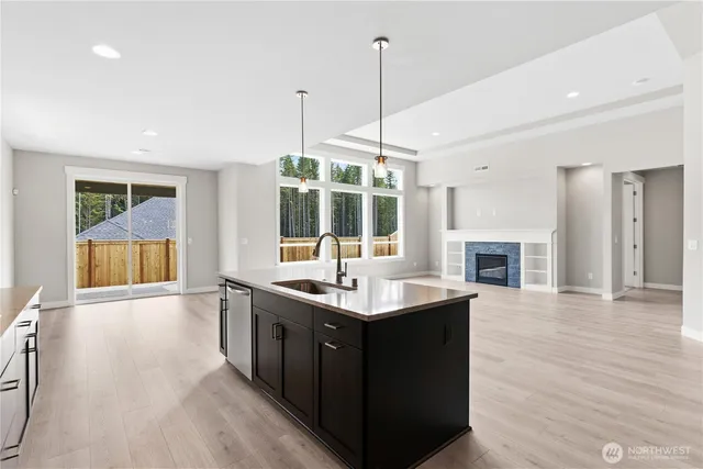 $898,900 | 728 Blaine Street, Steilacoom, WA 98388