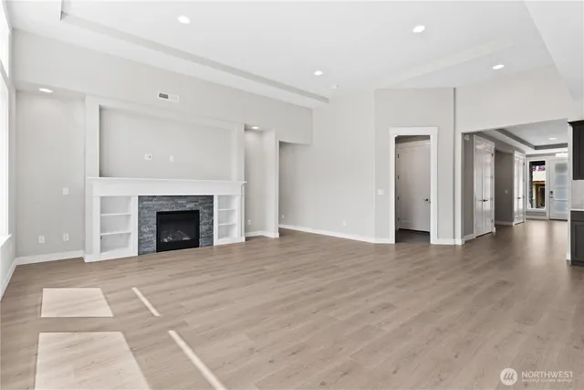 $898,900 | 728 Blaine Street, Steilacoom, WA 98388