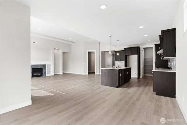 $898,900 | 728 Blaine Street, Steilacoom, WA 98388