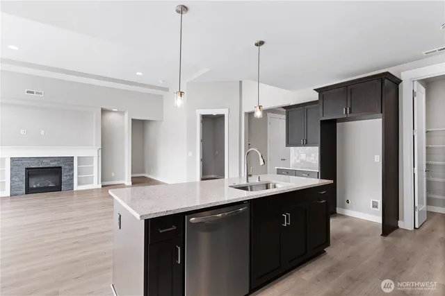 $898,900 | 728 Blaine Street, Steilacoom, WA 98388