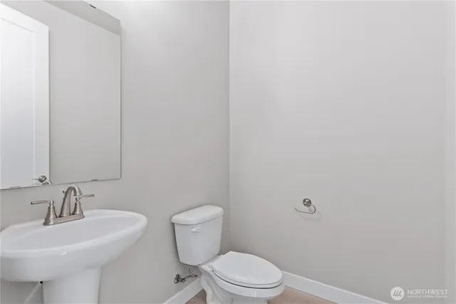 $898,900 | 728 Blaine Street, Steilacoom, WA 98388