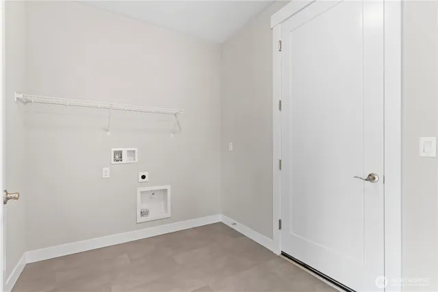 $898,900 | 728 Blaine Street, Steilacoom, WA 98388