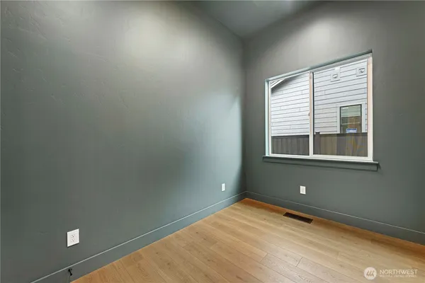 $898,900 | 728 Blaine Street, Steilacoom, WA 98388