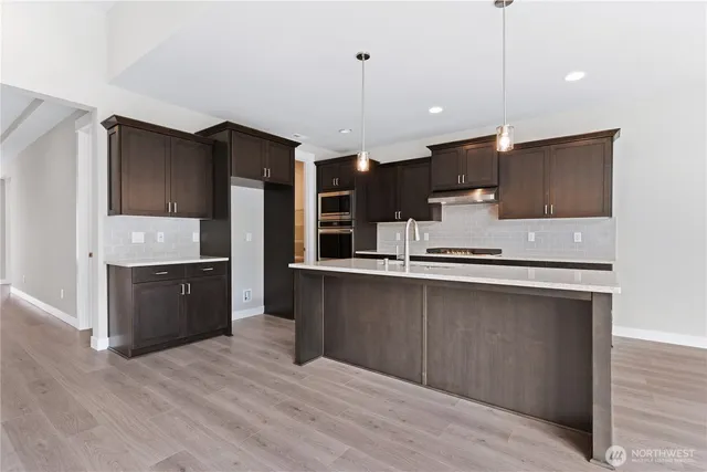 $898,900 | 728 Blaine Street, Steilacoom, WA 98388