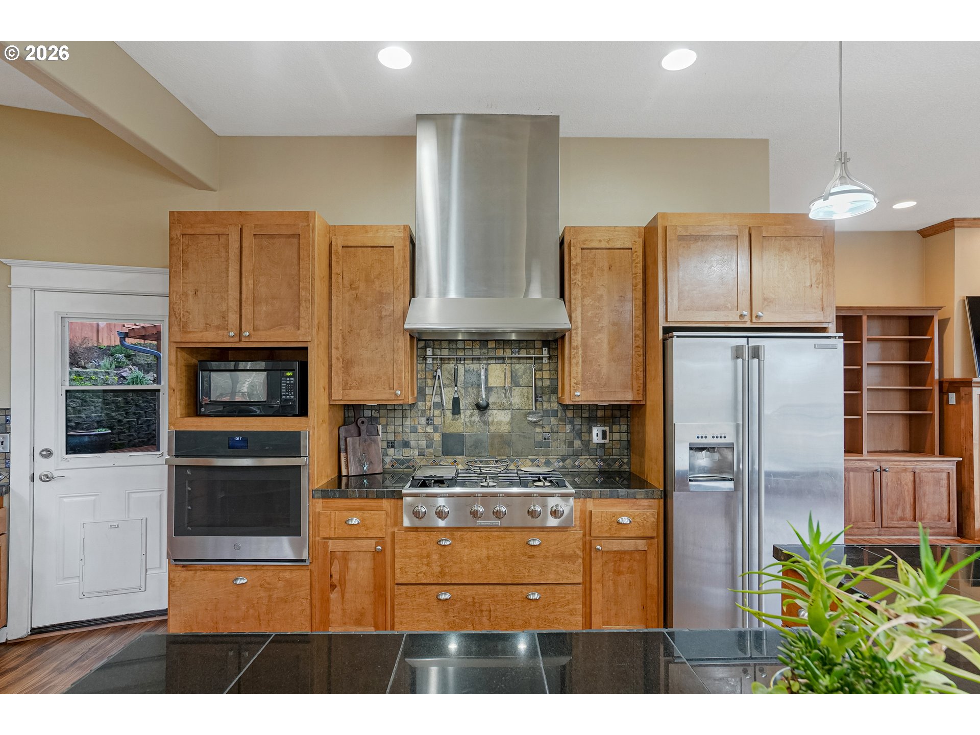 1133 Enstad Lane Silverton, OR 97381 - Photo 15 of 48