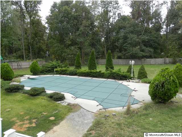 262 Pond Road Freehold, NJ 07728 - Photo 1 of 18 Primary Photo