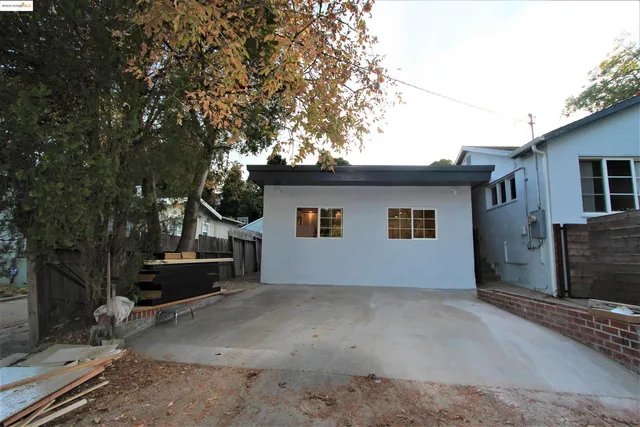 $1,975 | 7909 Winthrope Street, Oakland, CA 94605