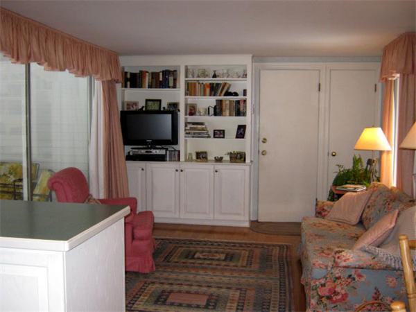 130 Mossman Road Sudbury, MA 01776 - Photo 6 of 20 Gallery Image 6