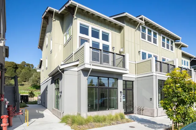 $1,299,000 | 111 Aptos Vlg Way, Unit 1, Aptos, CA 95003